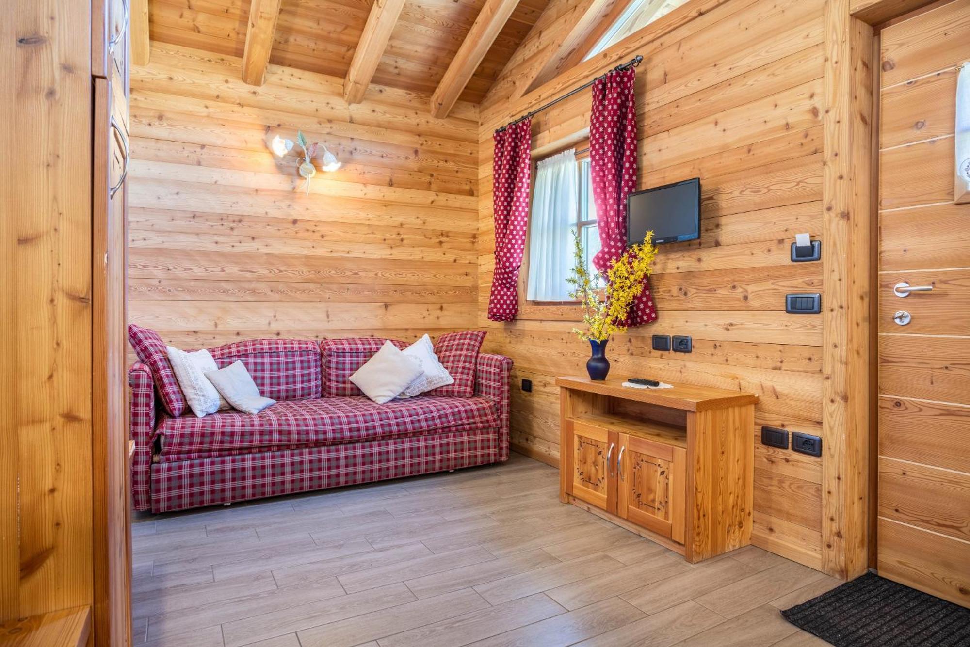 Chalet Camping Fae 1 Madonna Dış mekan fotoğraf